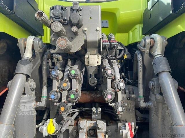  CLAAS Axion 950