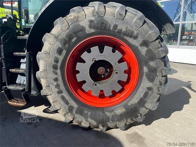  CLAAS Axion 950