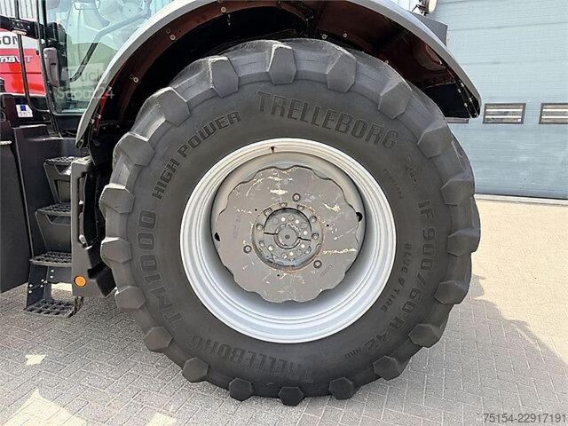  Massey Ferguson 8740S Stage V