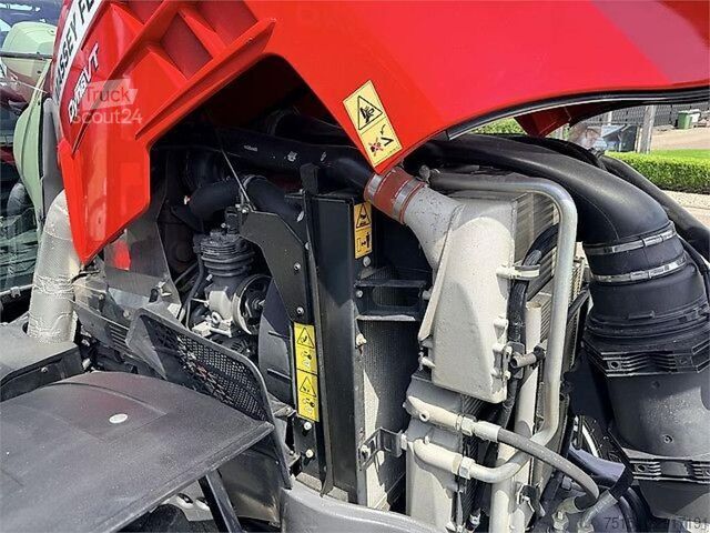  Massey Ferguson 8740S Stage V