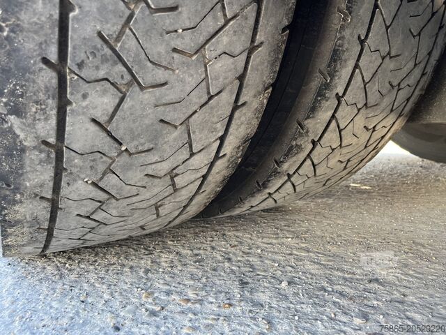 Standard tractor Mercedes-Benz Actros 1842 Streamspace / 937 dkm / 2 Tanks / N...