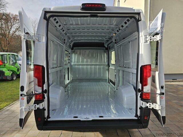 Kombi z visokim stropom Fiat Ducato 35 L3H2 MAXI 13m³ 180 teilverglast