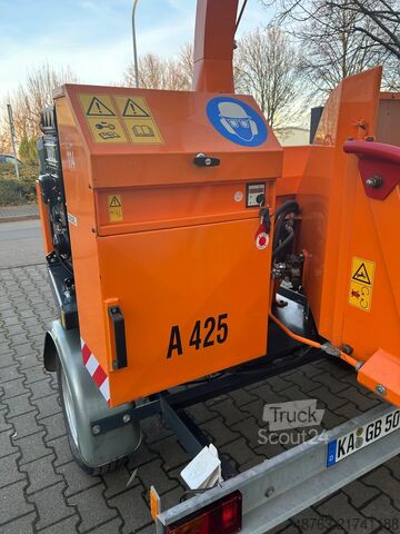 Riess GmbH & Co. KG Riess GmbH & Co. KG Riess GmbH & Co. KG