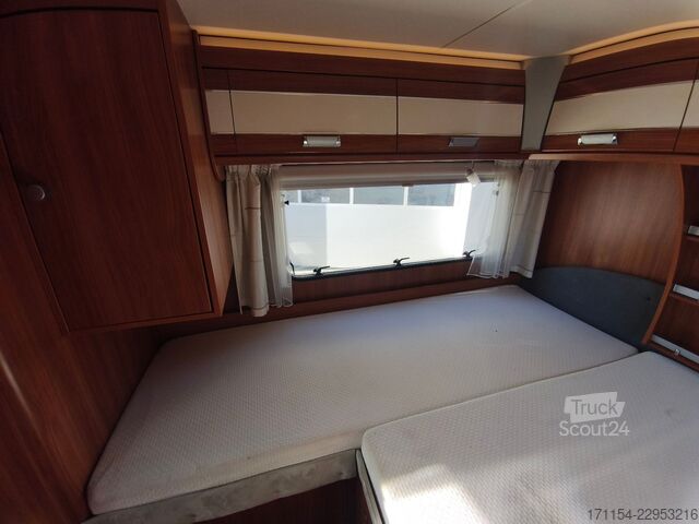 Camper semintegrato DETHLEFFS Magic Edition T 001, SAT, Solar, AHK
