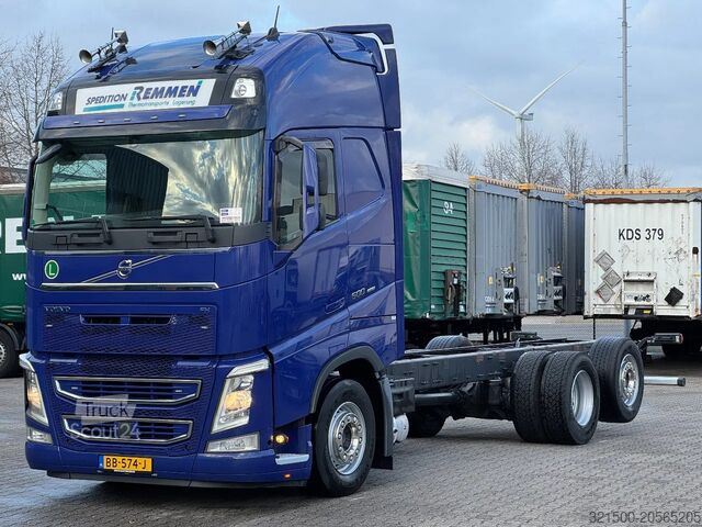 Chassis met cabine Volvo FH 460 6x2 Globetrotter XL WB 4.90mtr