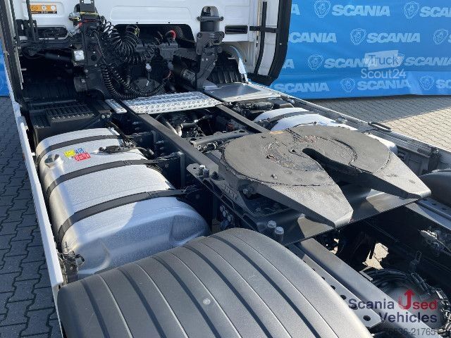Standardni vlačilec Scania R 460 A4x2NA DIFF-L RETARDER P-AIRCO VECTO 3 ACC