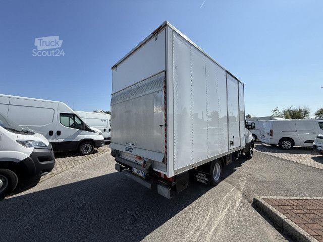 Κλειστό βαν IVECO DAILY 35C14H BOX + SPONDA con porta laterale
