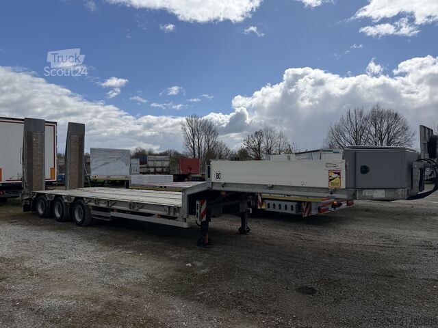 Alacsony rakfelületű félpótkocsi Müller Mitteltal TS 3  3 Achs Satteltieflader