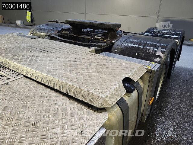 Standaard trekker Mercedes Arocs 2663 6X4 StreamSpace Retarder Big-Axle