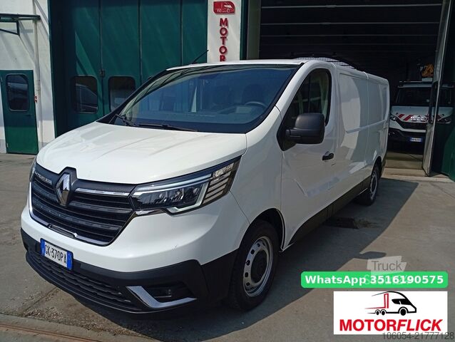 شاحنة ذات قاعدة عجلات طويلة Renault Trafic L
