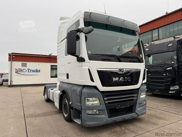 Volumen trækker MAN TGX 18.500 XXL * RETARDER * STANDKLIMA * VER. SA