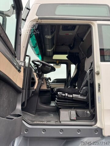 Volumen trækker MAN TGX 18.500 XXL * RETARDER * STANDKLIMA * VER. SA
