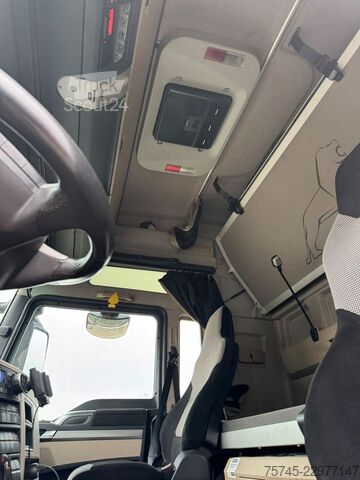 Volumen trækker MAN TGX 18.500 XXL * RETARDER * STANDKLIMA * VER. SA