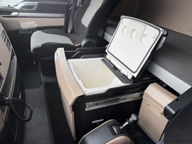 Volumen trækker MAN TGX 18.500 XXL * RETARDER * STANDKLIMA * VER. SA