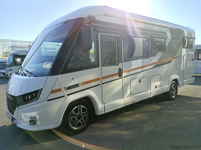 Entegre karavan MALIBU I 470 RB LE K comfort 4,2t Messeangebot CSD 2026