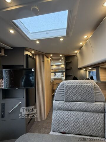 Yarı entegre karavan MALIBU T 470 RB LE K comfort Messeangebot CSD 2026