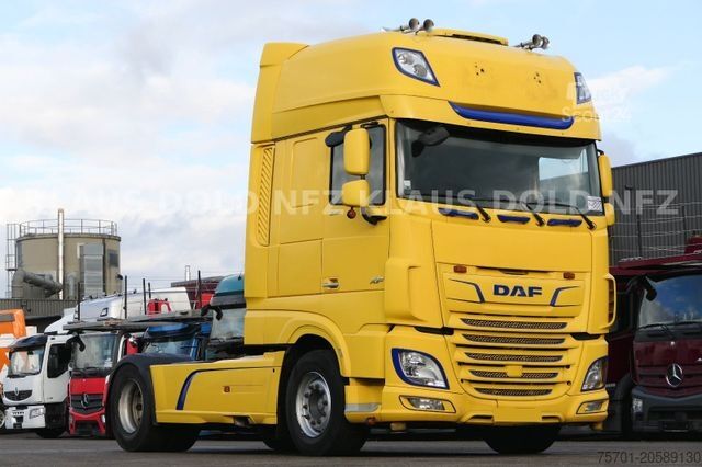 Tracteur routier standard DAF XF 530 Retarder Standklima XL-Tank Navi Euro 6