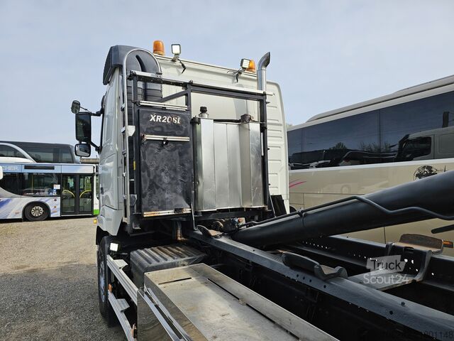شاحنة قلّابة بذراع تحميل متحرك VOLVO FH510 6x2 HIAB XR20SL53 20Tons Lift+Lenk