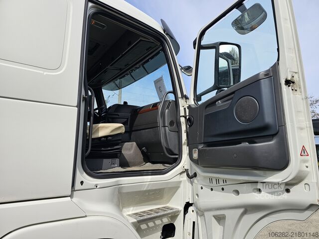 контейнеровоз з гачком (рол-офф) VOLVO FH510 6x2 HIAB XR20SL53 20Tons Lift+Lenk