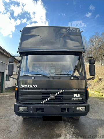 Tovorni avtomobil za prevoz živine Volvo FL 6