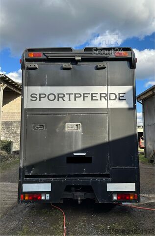 Tovorni avtomobil za prevoz živine Volvo FL 6