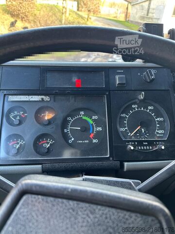 Tovorni avtomobil za prevoz živine Volvo FL 6