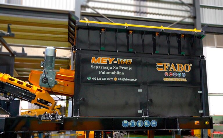 Atrankos gamykla FABO 120-200 TPH Mobile Screening Plant