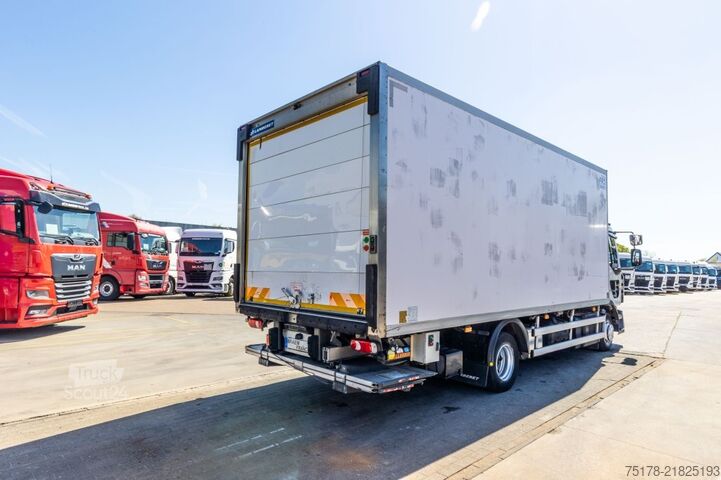 Gekoeld/bevroren transport RENAULT D10 210 DXI // FRIGO CARRIER SUPRA 750+HAYON