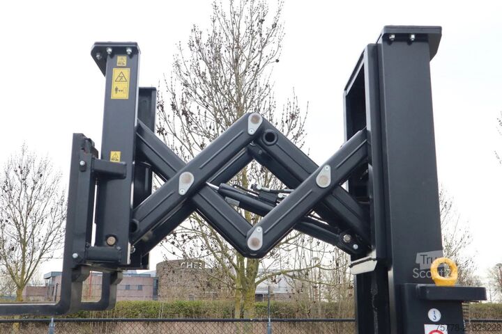 Reachtruck Hinowa TPX1800 | TRACKED FORKLIFT | 1.8 TON | EXT FORKS