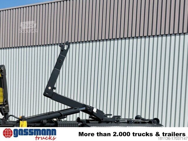 Haakarm vrachtwagen  20-47 S