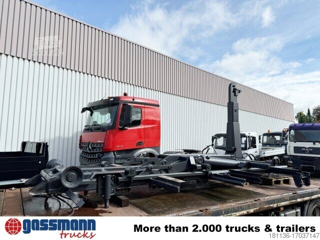 Haakarm vrachtwagen  20-47 S