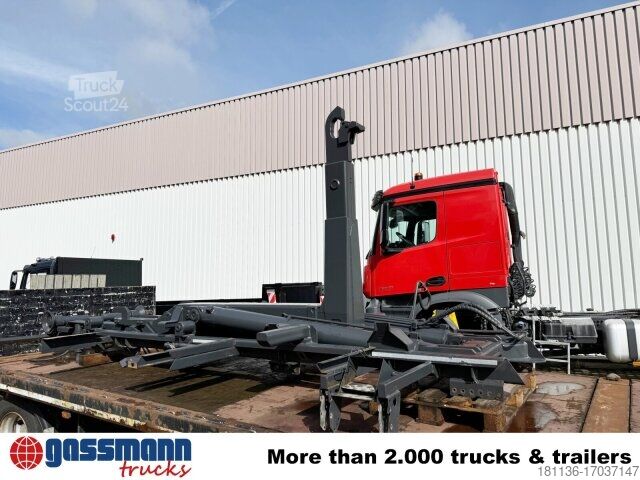 Haakarm vrachtwagen  20-47 S