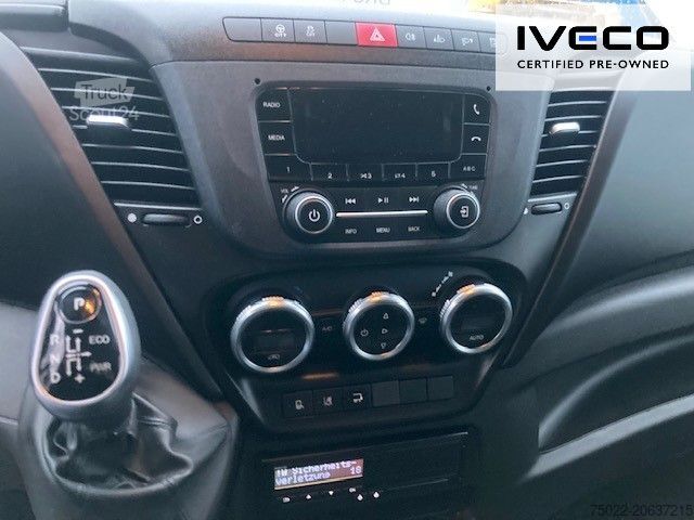 Fourgon tôlé IVECO 70C18HA8/P Koffer/LBW