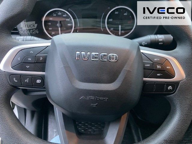 شاحنة صندوقية IVECO 70C18HA8/P Koffer/LBW