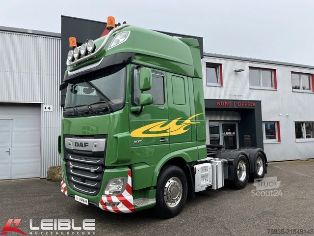 Camion poids lourd DAF XF 530 6x4 SSC*70to*2xTank*Standklima*Leder*