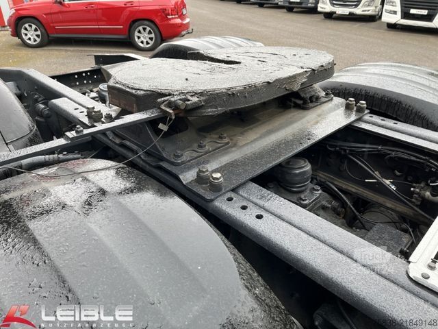 Ťažké nákladné vozidlo DAF XF 530 6x4 SSC*70to*2xTank*Standklima*Leder*