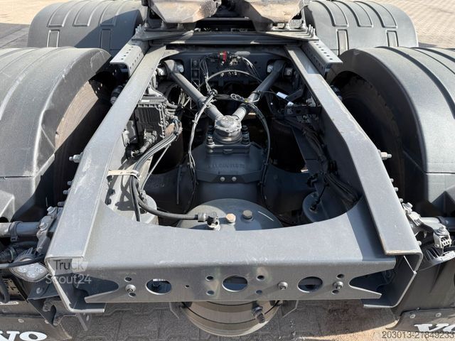 Standartinis vilkikas VOLVO FH750 6x4 Euro6 LL SZM Kipphydraulik