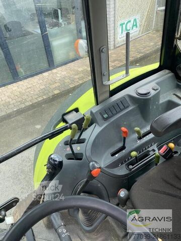 Tractor Claas AXOS 330 CL