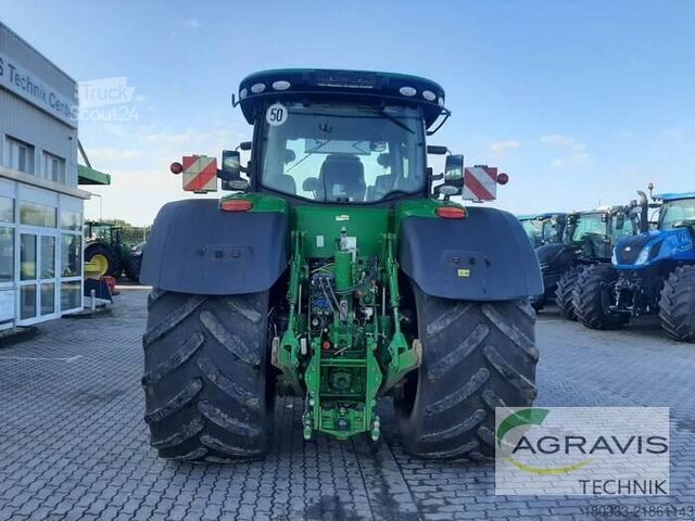 Traktor John Deere 8370 R