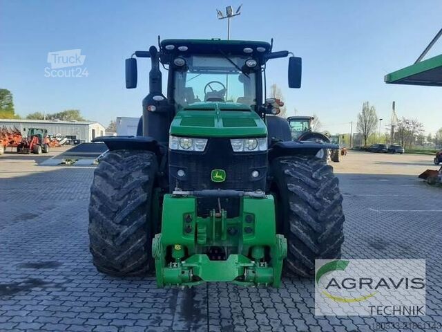 Traktor John Deere 8370 R