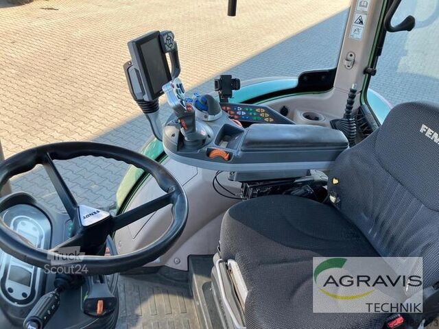 Traktor Fendt 724 VARIO S4