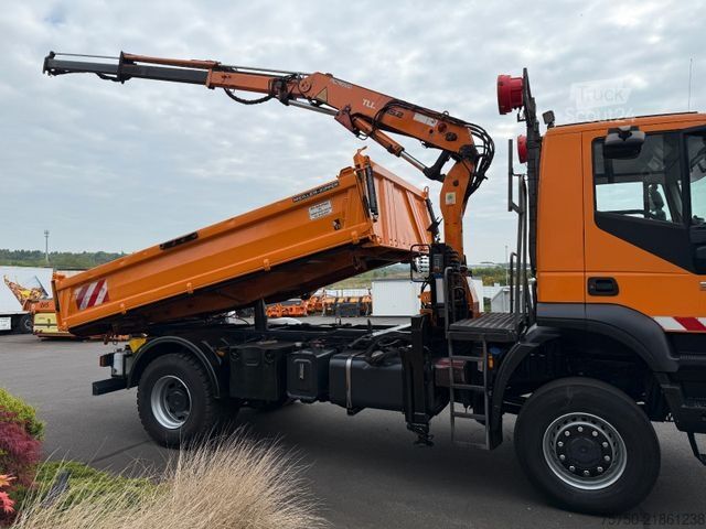 Kitas IVECO Trakker AD 190T36 4x4 Winterdienst - Kran-