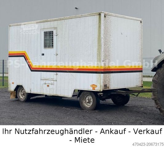 Pferdeanhänger BÖCKMANN Pferdetransport