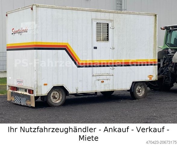 Pferdeanhänger BÖCKMANN Pferdetransport