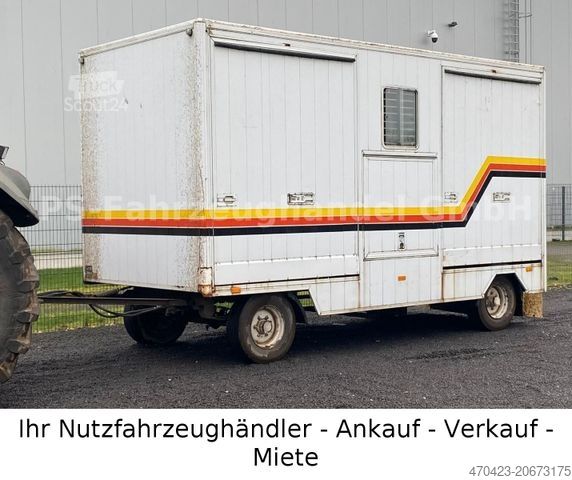 Pferdeanhänger BÖCKMANN Pferdetransport