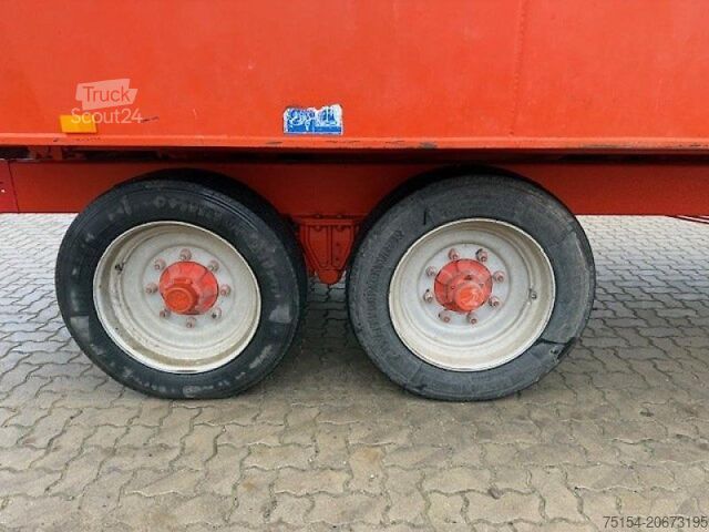 Tehnologija ubacivanja hrane Kuhn EUROMIX I 2580