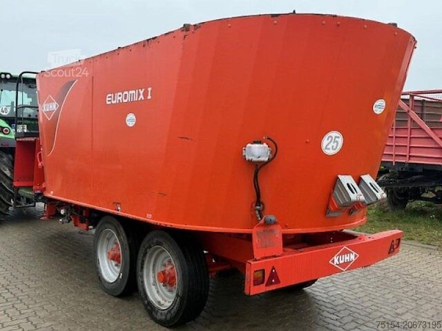 Tehnologija ubacivanja hrane Kuhn EUROMIX I 2580