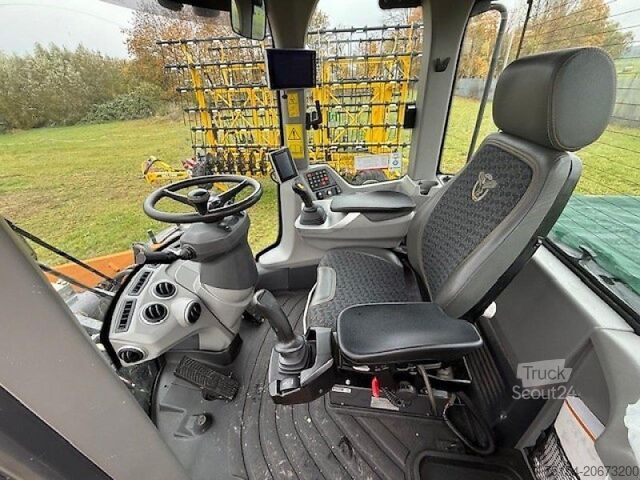 Radlader Case-IH 921G