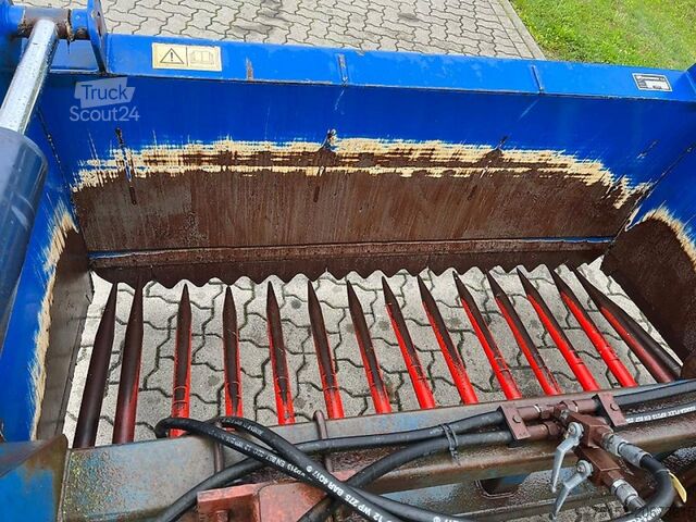 Prednji utovarivač AP 2000