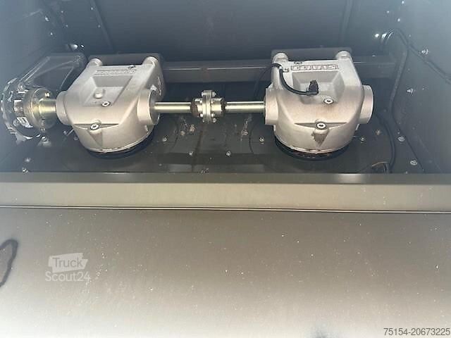 Kombajn za žetvu CLAAS Lexion 7400